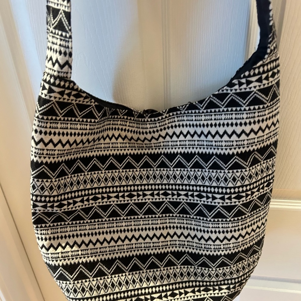 Purse - Picture 5 of 7